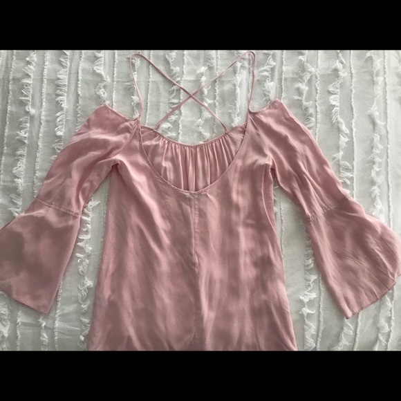 Pink off the shoulder Tobi top - Picture 5 of 8